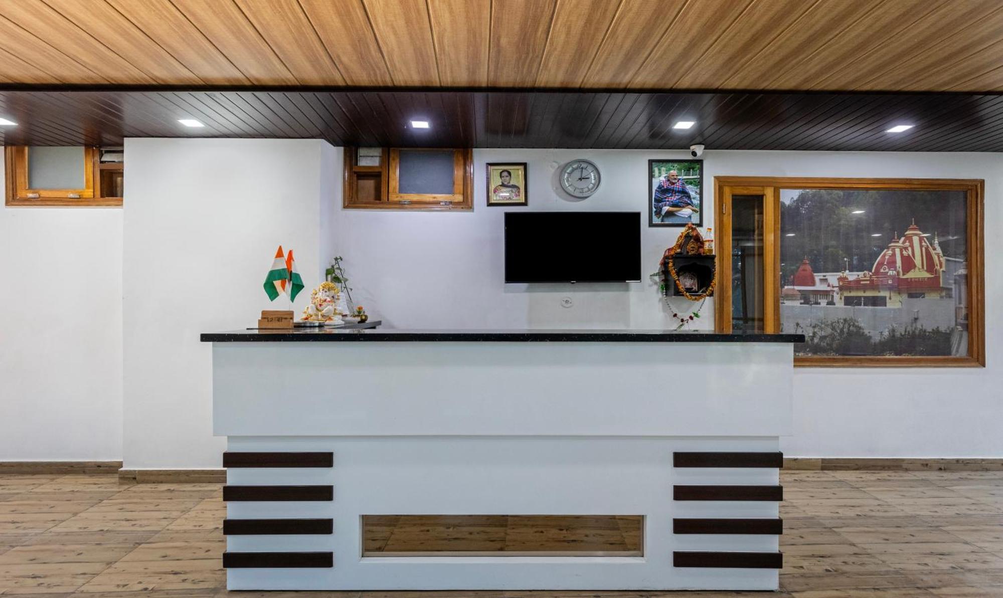 Treebo Olive Lake View Inn June Estate Bhimtal Bagian luar foto